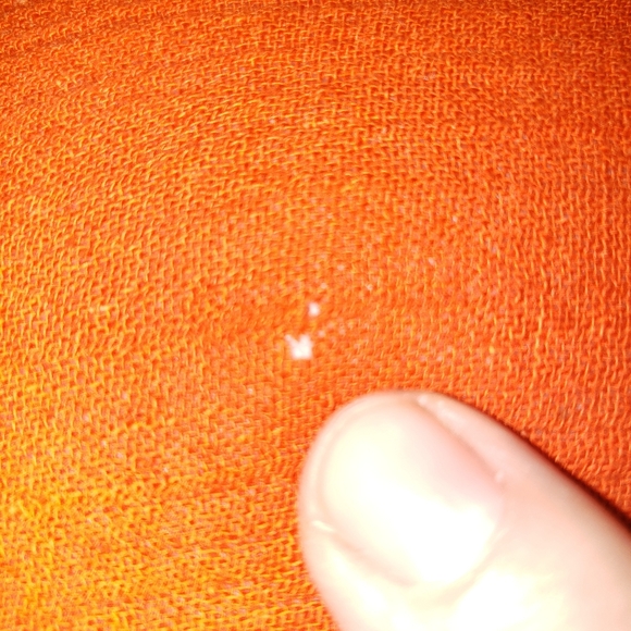 🗨DKNY Large Orange Egyptian Wrap Scarf - Picture 3 of 4